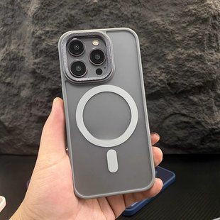 Протиударний чохол для iPhone 13 Nofelet MATT Case with MagSafe Titanium Grey / Сірий