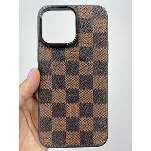 Чехол для Iphone 14 Pro Max Magsafe LV Chess