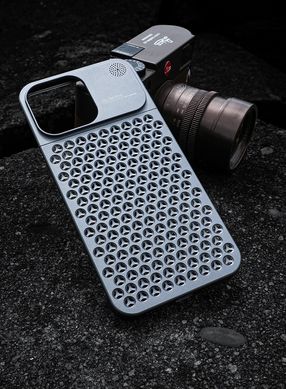 Металлический чехол для iPhone 13 Pro Aluminium Case Militari Grade Graphite