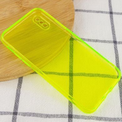 Матовый полупрозрачный TPU чехол с защитой камеры для Apple iPhone X / XS (5.8") (Зеленый / Light Green)
