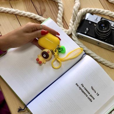 Силіконовий футляр Cute Charm для навушників AirPods Pro (Ведмідь в костюмі / Жовтий)
