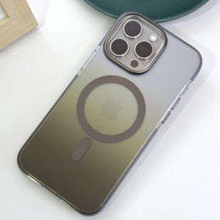Противоударный чехол для iPhone 13 Pro Shield Gradient with Magsafe Grey