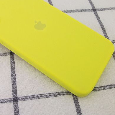 Чехол для Apple iPhone 11 Pro Silicone Full camera / закрытый низ + защита камеры (Желтый / Bright Yellow)