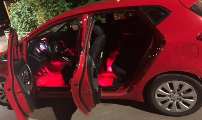 Cветодиодная RGB лента для подсветки салона автомобиля с пультом ДУ 4 шт по 18 лед ELITE LUX EL-1228