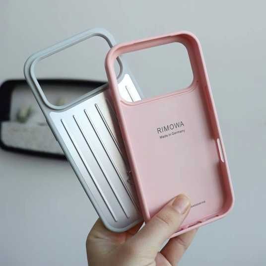 Чехол для Iphone 16 Pro Max Rimowa Aluminium Case Gold -
